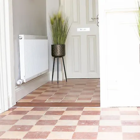 Millmasters House At The Riverbank Restaurant Bed and breakfast